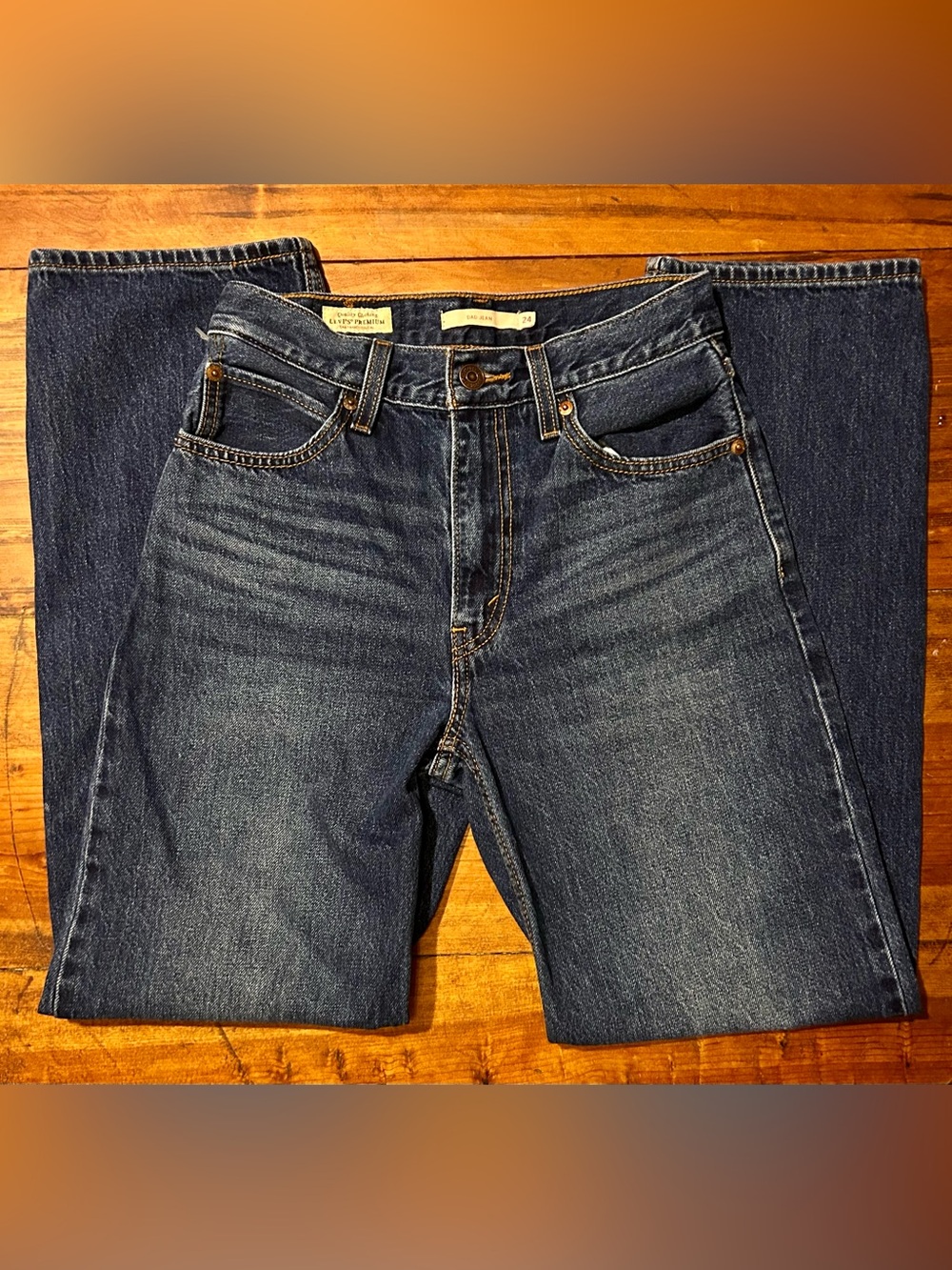 Levi's Women's Straight Leg Dad Jeans in Dark Blue Denim - Picture 2 of 7